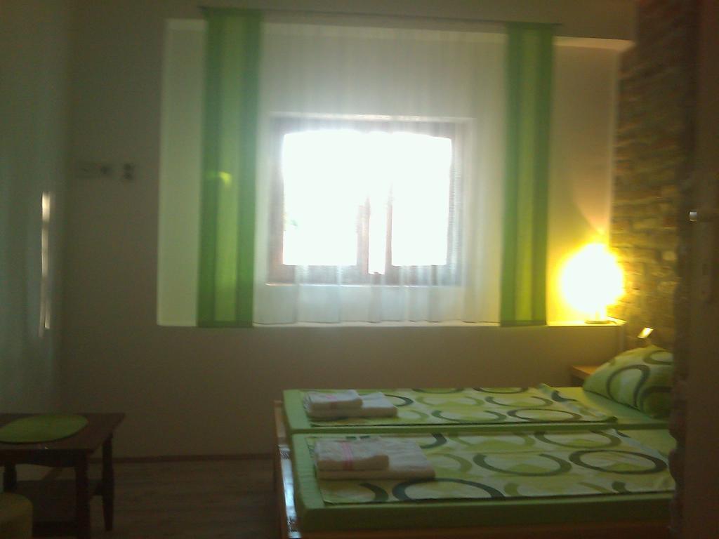 Santa Maria Apartment Donji Kovilj Exteriör bild